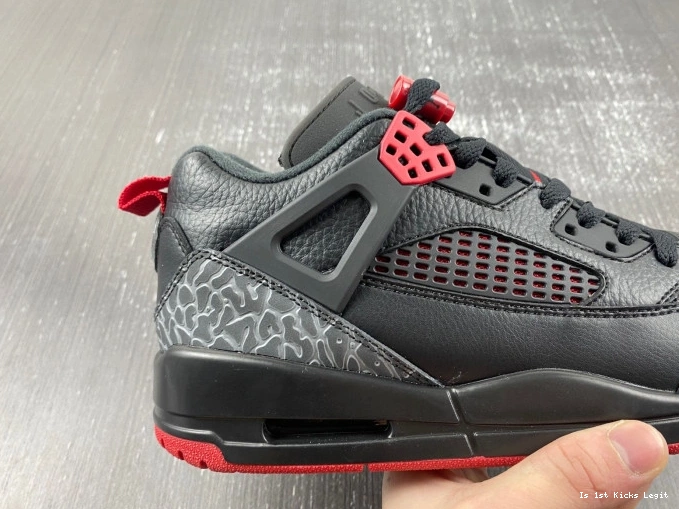 Spizike FQ1579-006 Low Bred Jordan 0802